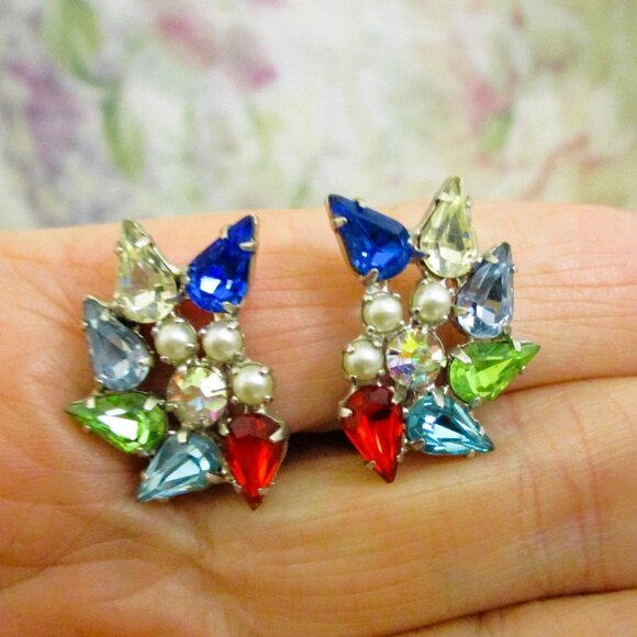Vintage B DAVID Crystal Rhinestone Pearl Clip Earrings ~ Designer Earrings - Picture 5 of 11